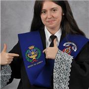 Estudiante del grado en Química imparte clases de matemáticas y ciencias para niños de primaria, ESO y bachillerato